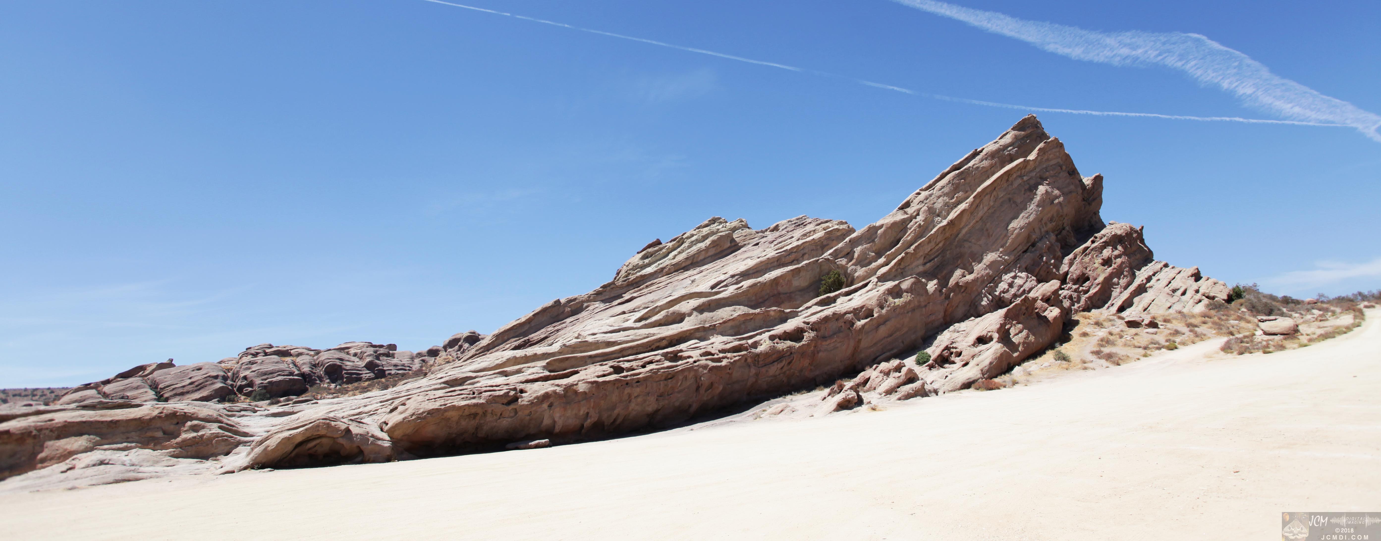 Vasquez Rocks County Park beautiful scenery and landscapes, set of Star Trek, Flintstones, and many old western movies.